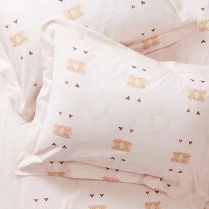 St. Frank Blush Cactus Silk Twin Duvet